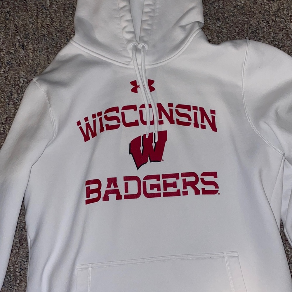 Wisconsin Badgers Under Armour Pullover Hoodie